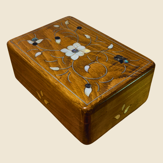 Handcrafted Damascene Luxury Box – Mother of Pearl & Velvet Elegance